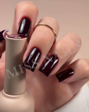 Фото Lukum, Gel Polish Color Code, № 05, 10 мл
